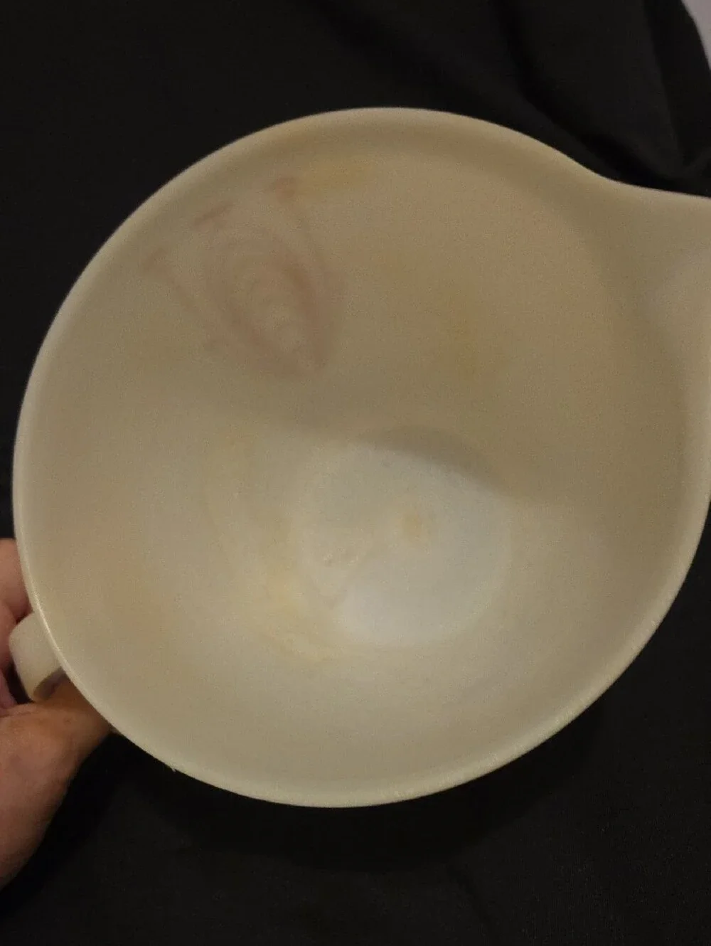 Tupperware vintage mixing